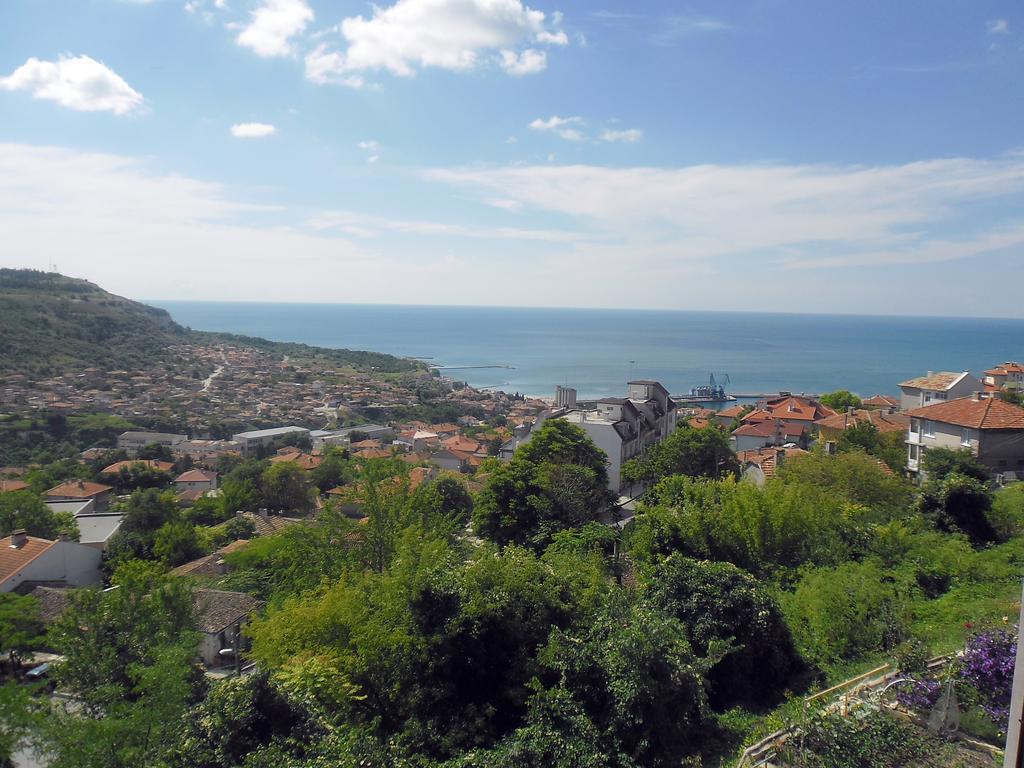 בלצ'יק Guest Rooms Sea View מראה חיצוני תמונה